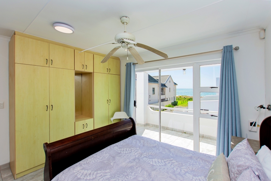 4 Bedroom Property for Sale in Britannia Bay Western Cape